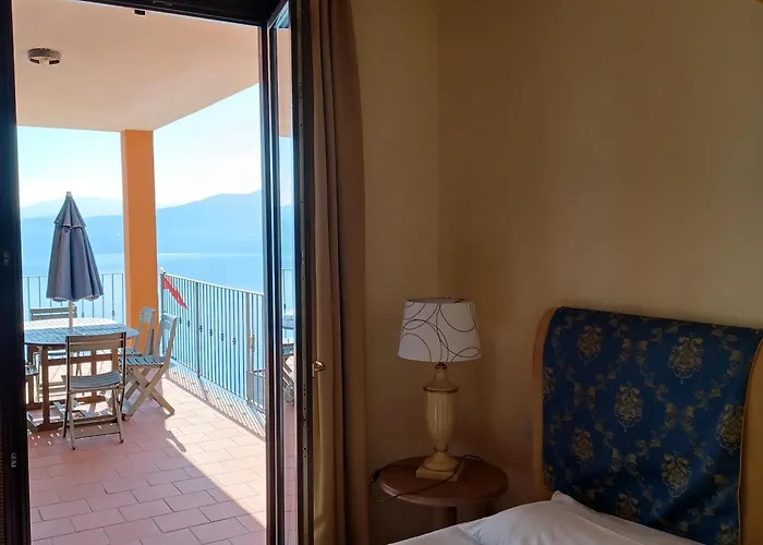 Residence Il Vigneto - Casa Sopralago Oggebbio